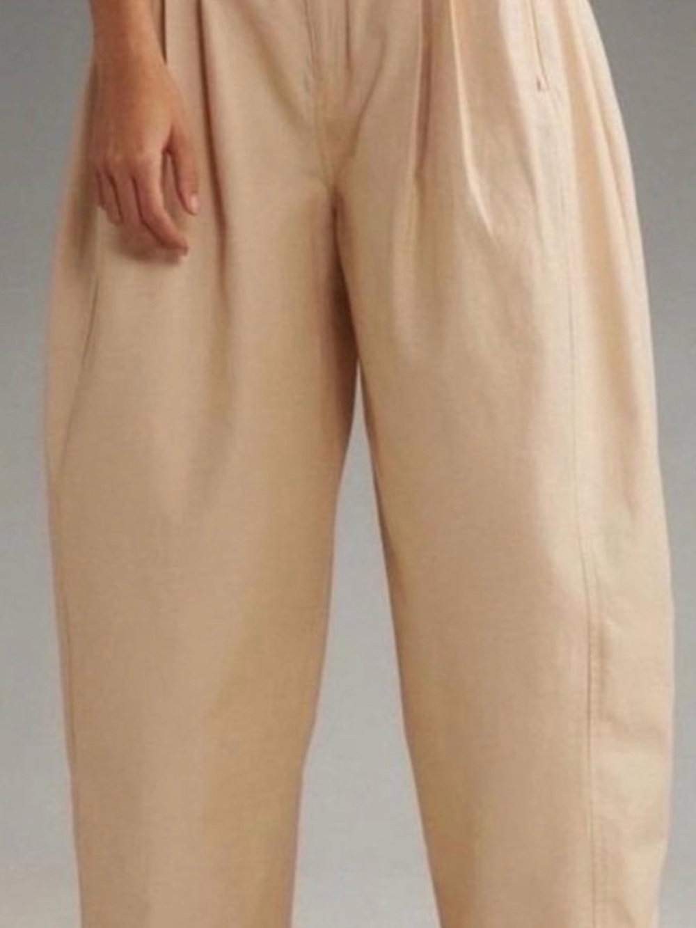Maeve Cream Pleated Chinos